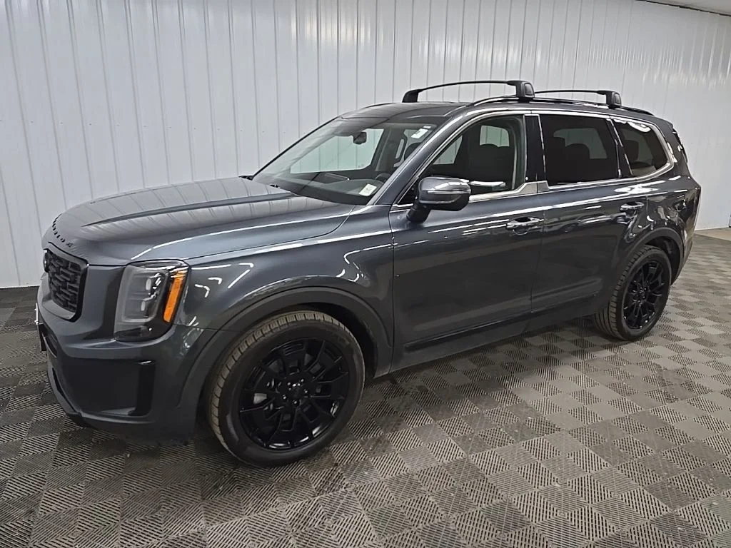 Used 2021 Gray Kia EX image 6