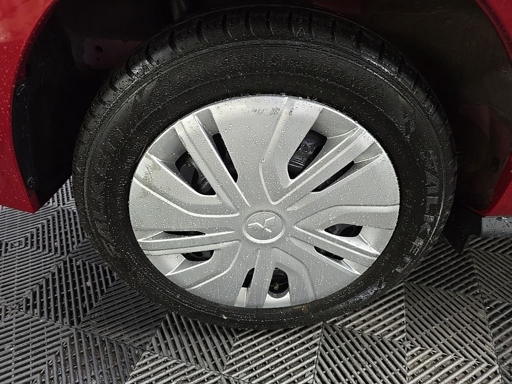 Used 2024 Red Mitsubishi ES image 16