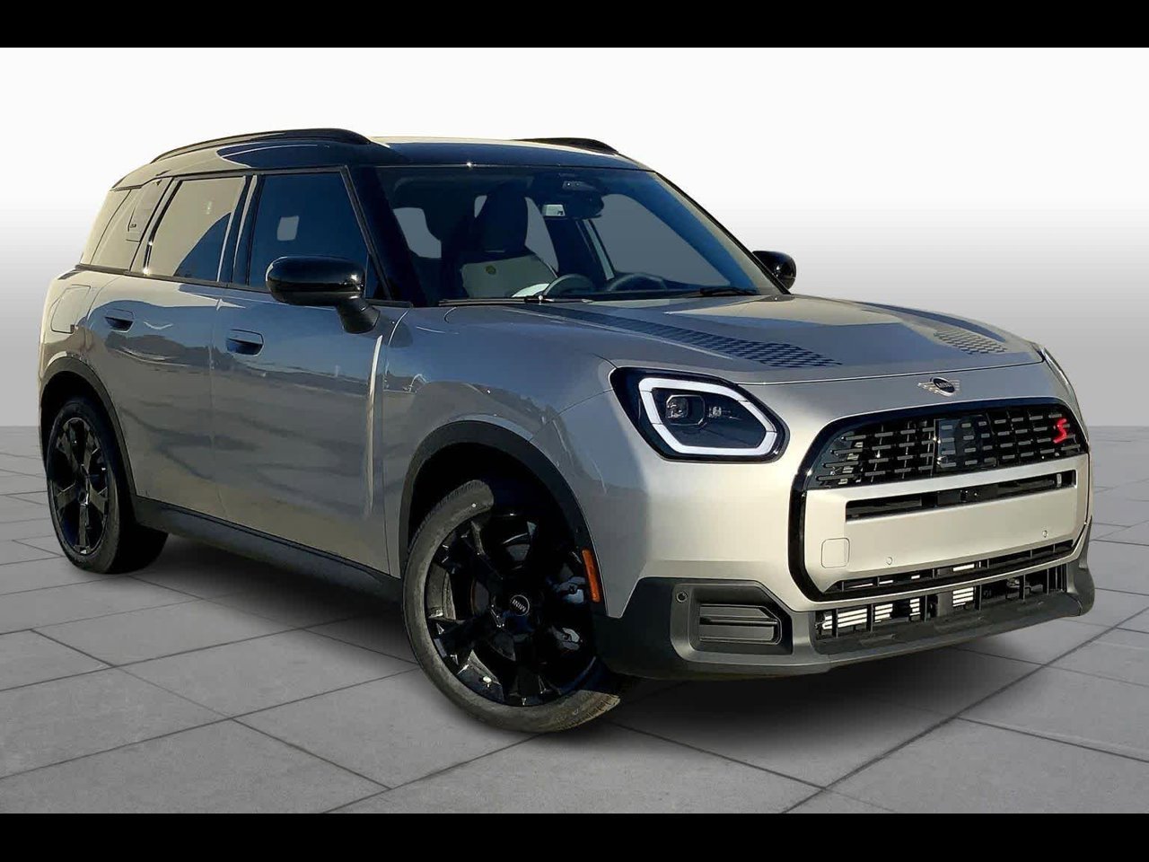 New 2026 Melting Silver III Metallic MINI S image 2