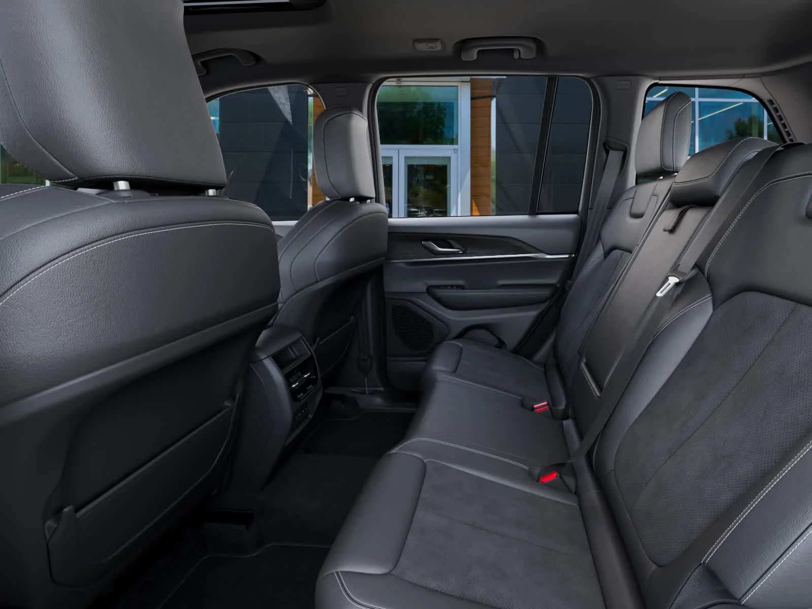 New 2026 Silver Zynith Jeep Laredo Altitude image 23