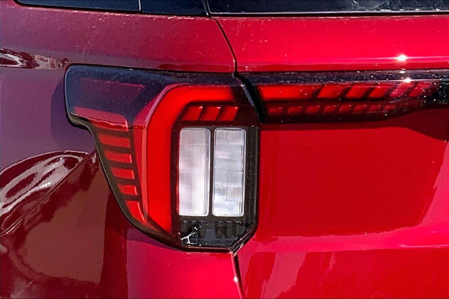New 2026 Rapid Red Metallic Tinted Clearcoat Ford Platinum™ image 14
