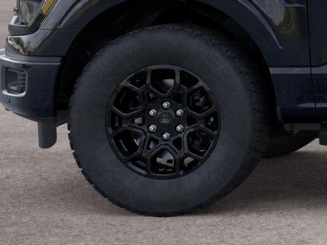 New 2026 Agate Black Metallic Ford XLT image 19