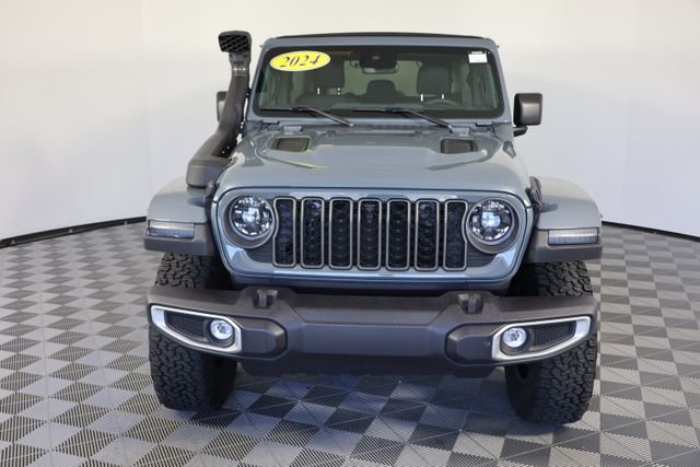 Used 2024 Anvil Clear Coat Jeep Rubicon X image 3