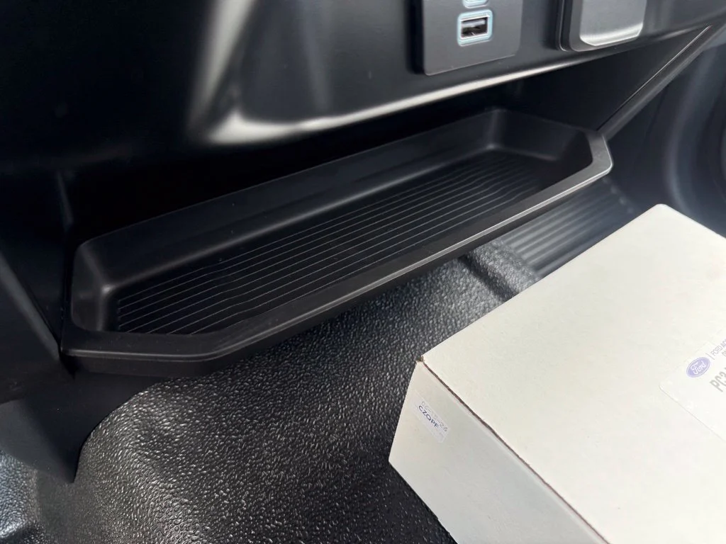 New 2026 Oxford White Ford F-450® XL image 30