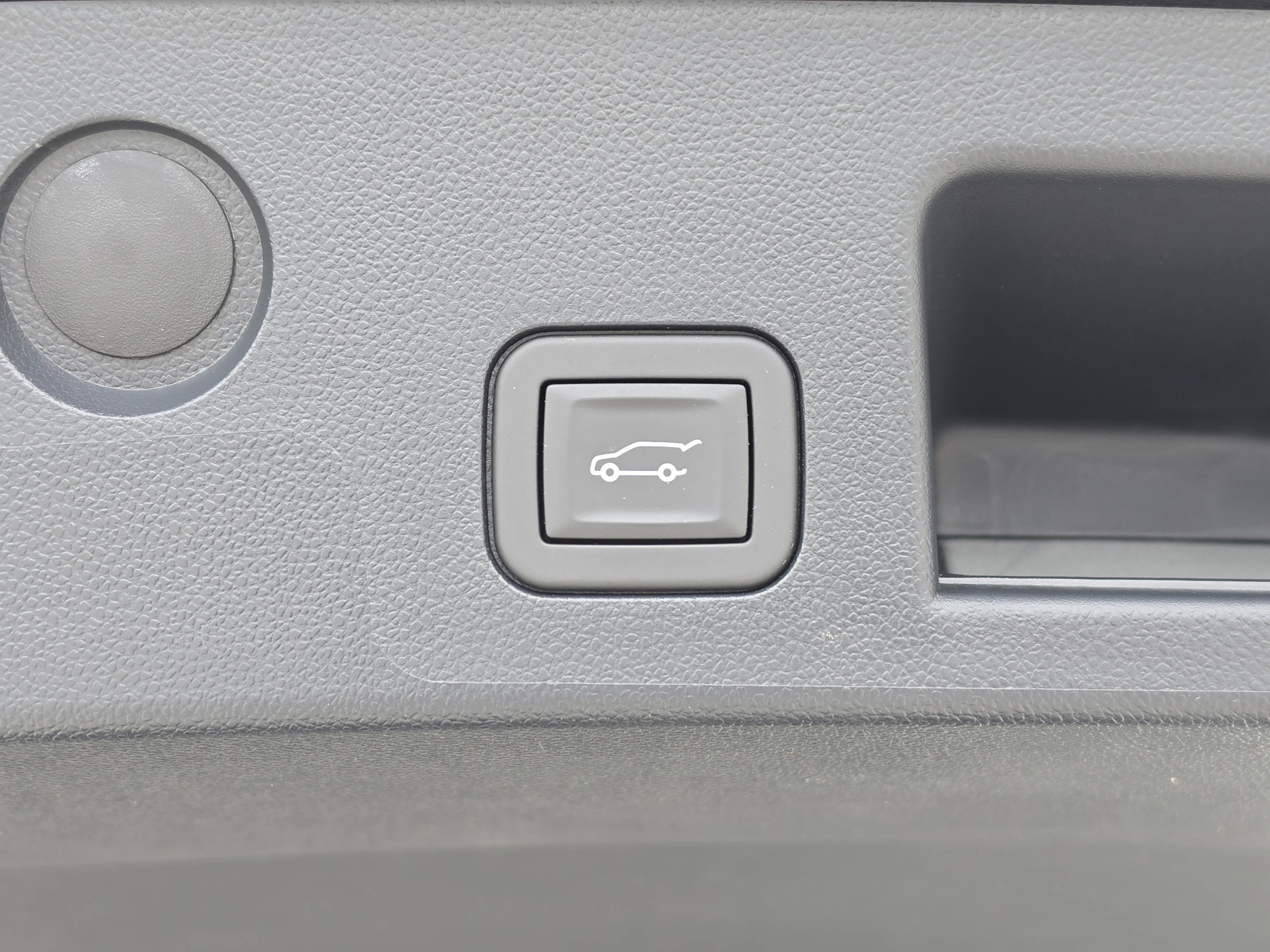 Used 2026 Ebony Twilight Metallic GMC AWD Denali image 16