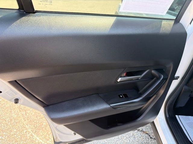 Used 2025 Wind Chill Pearl Mazda 2.5 S Preferred Package image 14