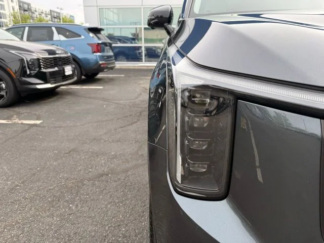 2025 Kia Sorento X-Line SX - Photo 14