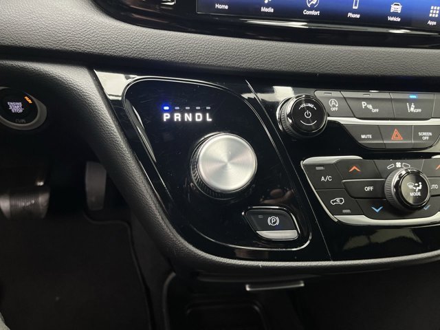2025 Chrysler Pacifica Select - Photo 26