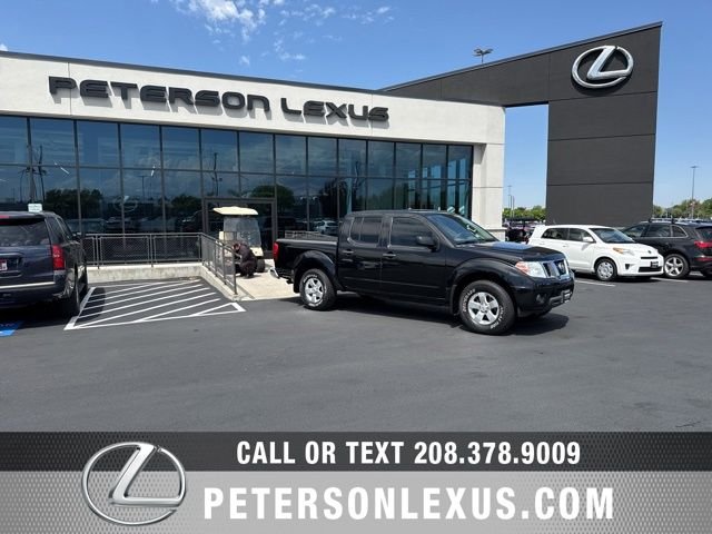 2012 Nissan Frontier 4.0 SV Crew Cab 4X4 AT SWB's photo