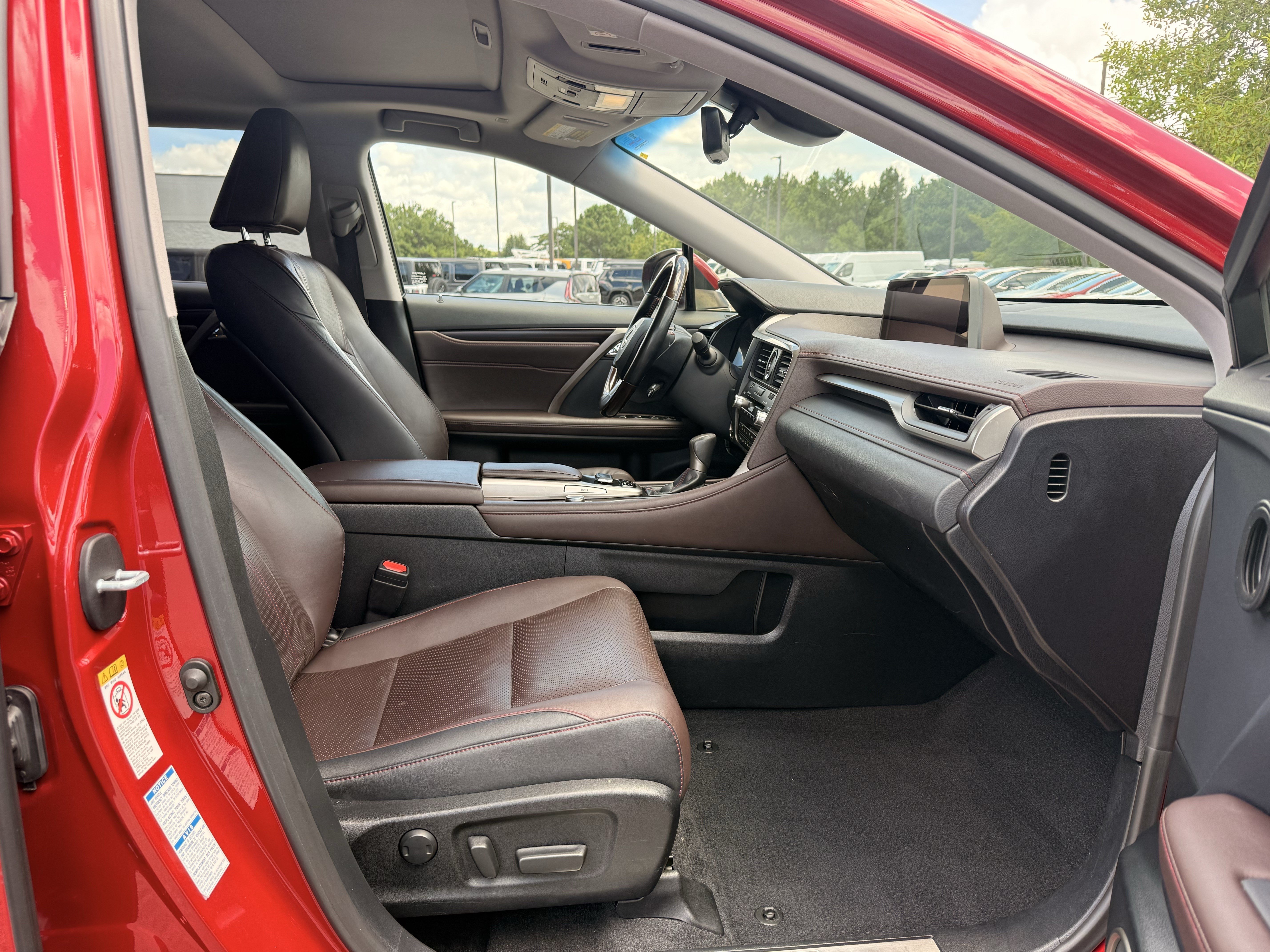 Used 2018 Red Lexus RX 350L Luxury image 13