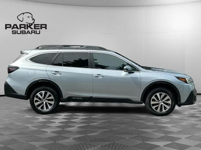 Used 2020 Ice Silver Metallic Subaru Premium image 6