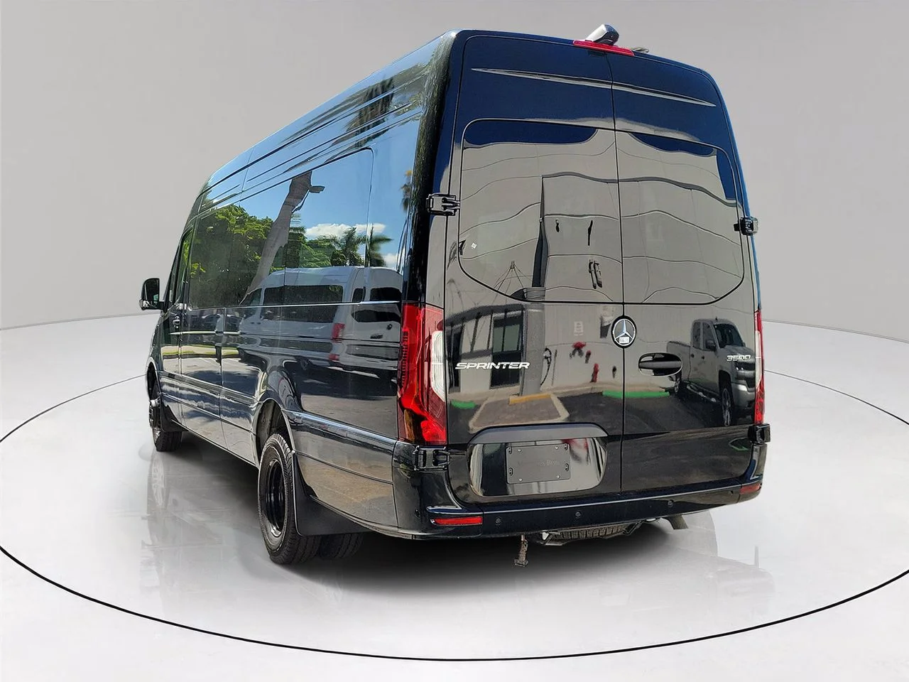 New 2026 Obsidian Black Metallic Mercedes-Benz Cargo 170 WB image 6