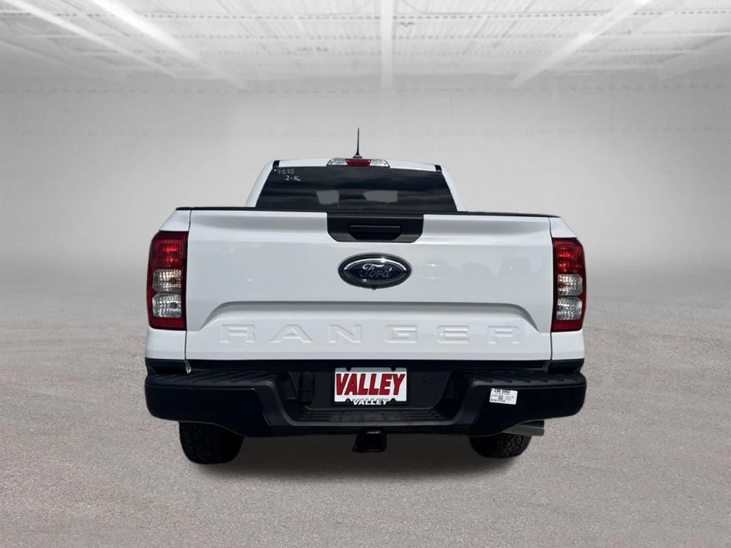 New 2026 Oxford White Ford XL image 7