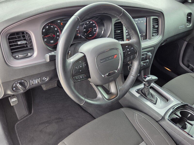 Certified Used 2023 White DODGE SXT RWD image 11
