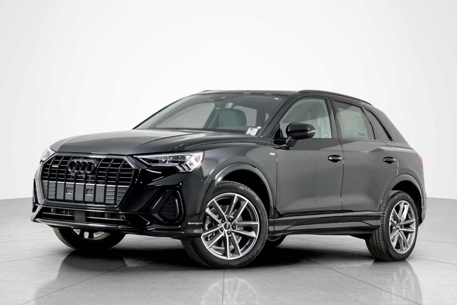 2025 Audi Q3 S Line Premium Plus