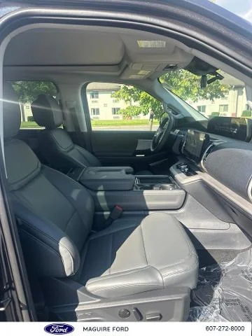 New 2027 Dark Matter Gray Metallic Ford Active image 31