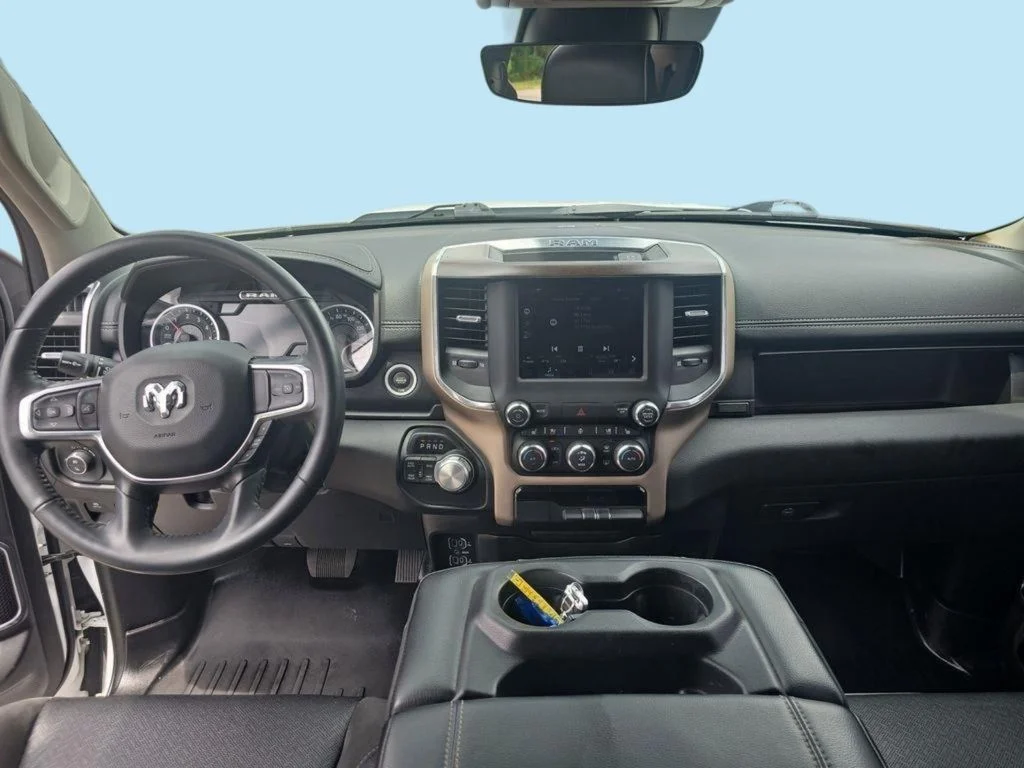 Used 2022 White Ram Laramie image 18