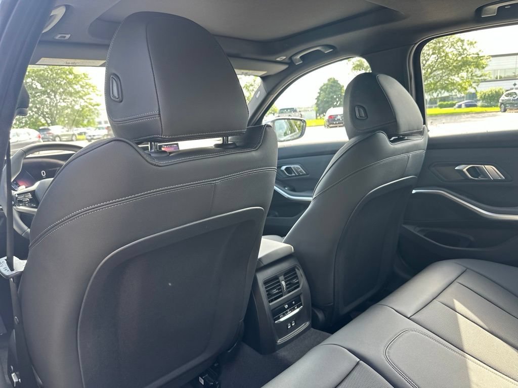 New 2026 Skyscraper Grey Metallic BMW 330i xDrive image 20