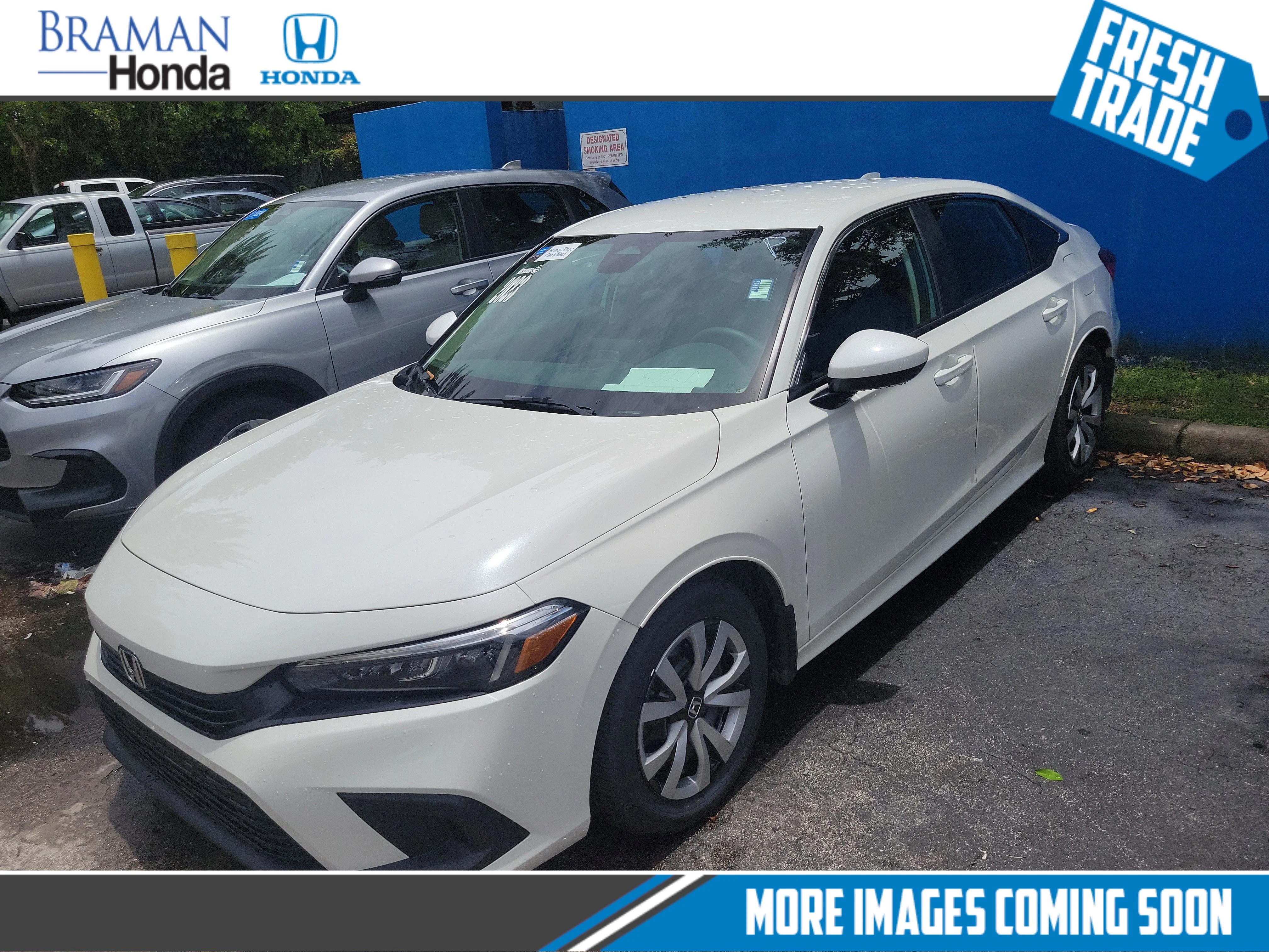 2023 Honda Civic LX CVT's photo