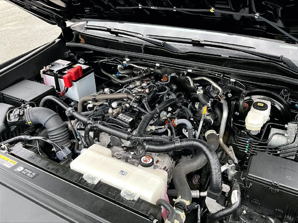 Used 2025 Black Toyota SR5 image 35