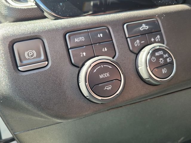 Used 2024 White Chevrolet RST image 19