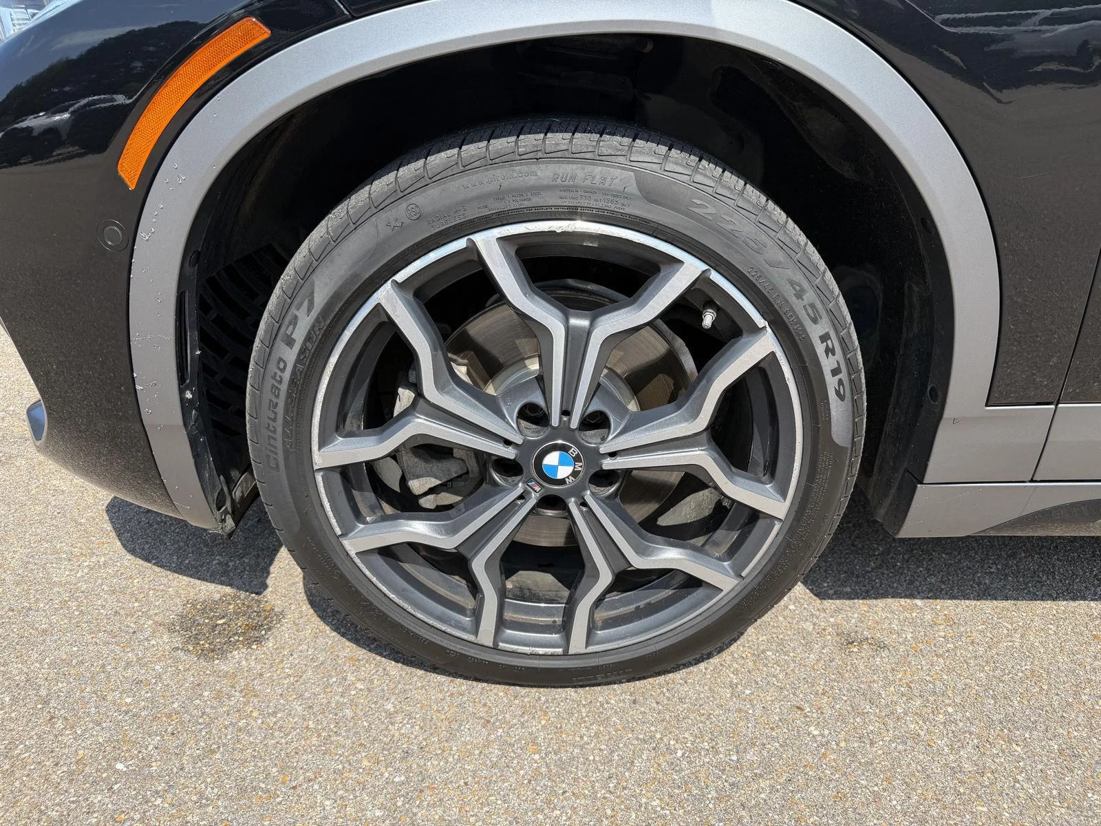 Used 2018 Black Sapphire Metallic BMW xDrive28i image 22