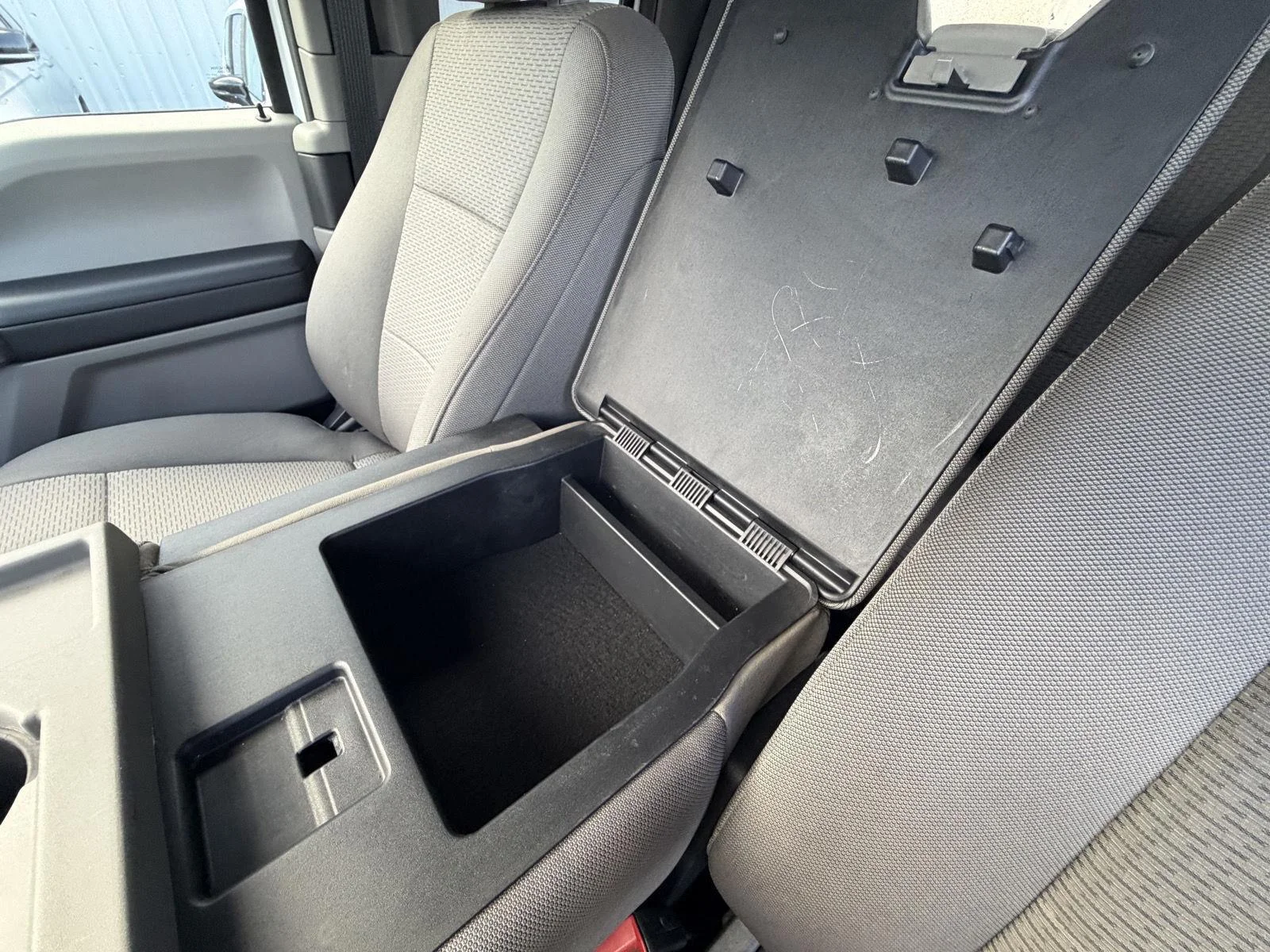 Used 2022 Oxford White Ford XLT image 14