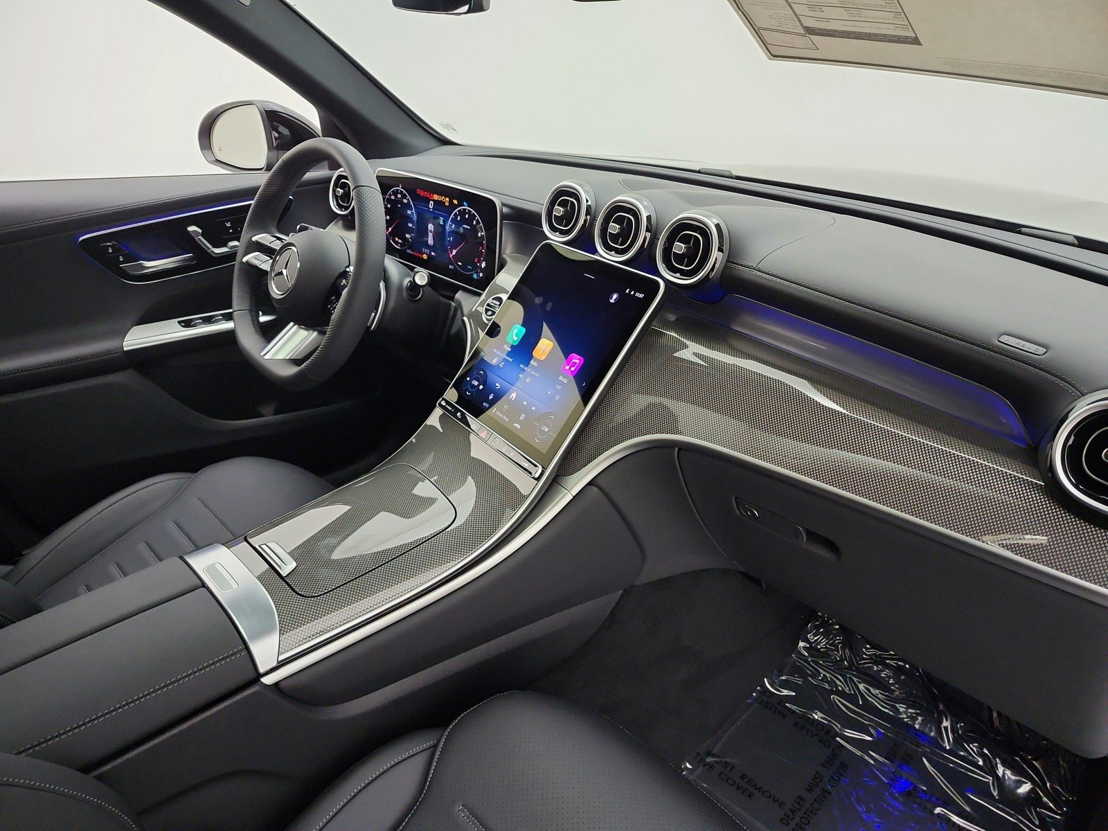 New 2026 Black Mercedes-Benz GLC 300 SUV image 15