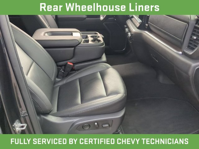 Used 2025 Silver GMC SLT image 42