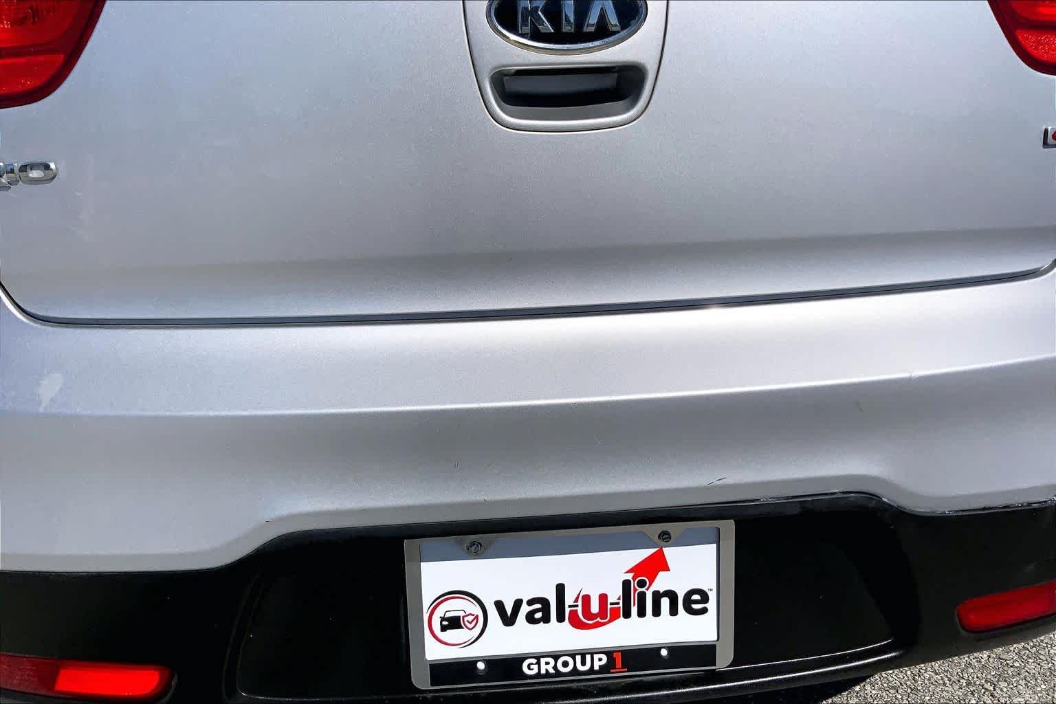 Used 2012 Bright Silver Kia LX image 10