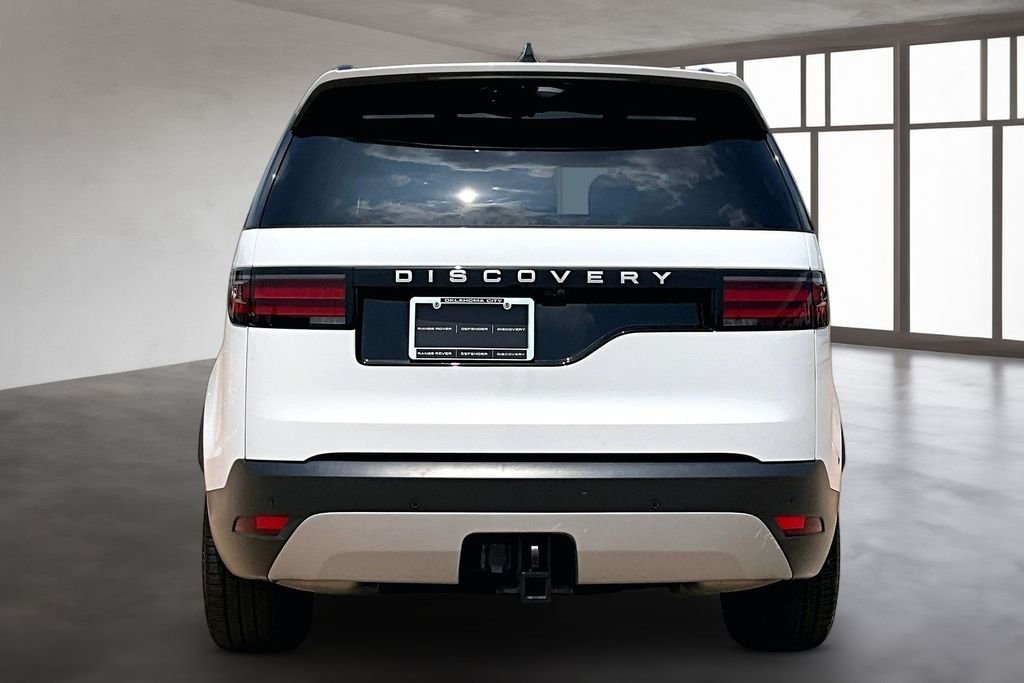 Used 2025 White Land Rover S image 4