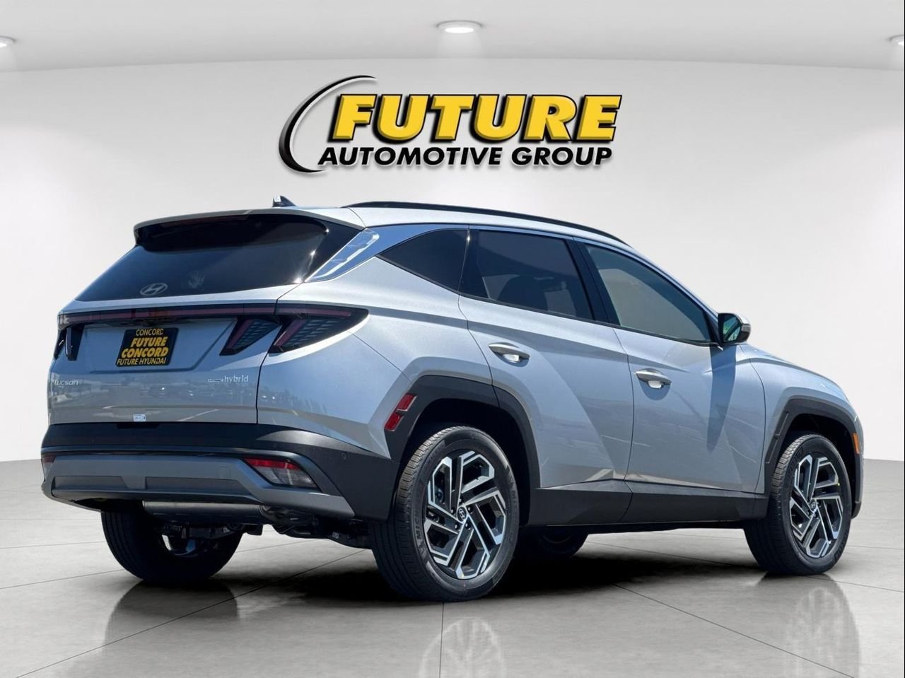 New 2026 Silver Hyundai Limited image 3