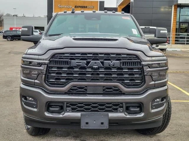 New 2026 Granite Crystal Metallic Clear-Coat Exterior Paint RAM Limited image 4