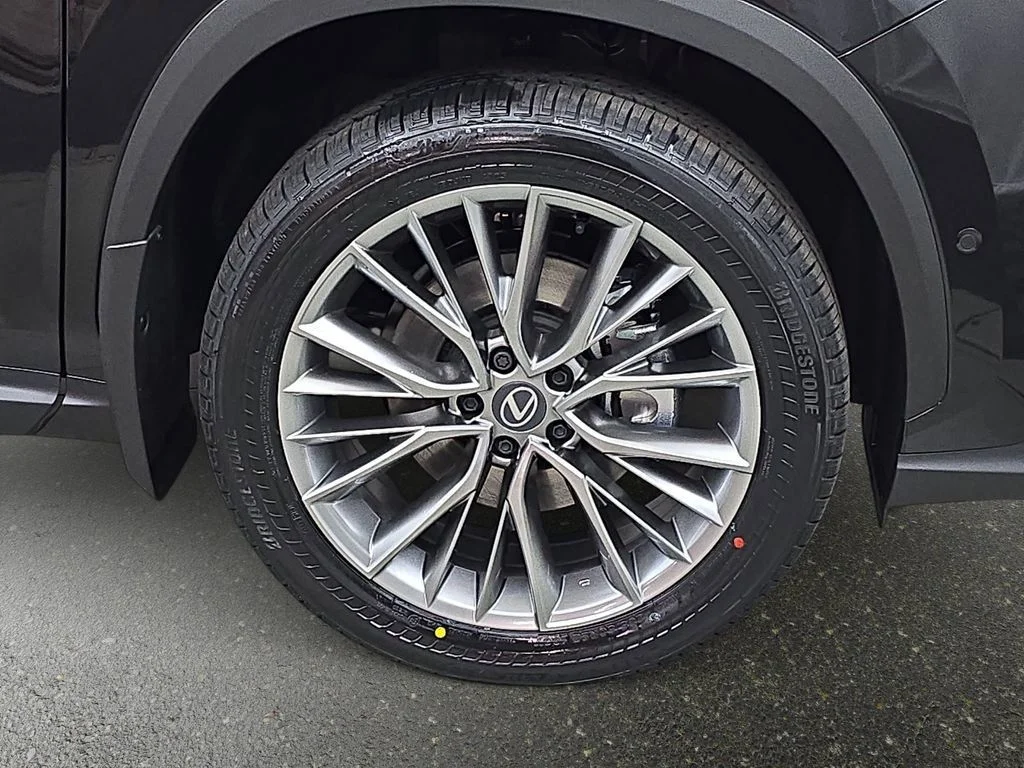 New 2026 Black Lexus 350h Luxury image 30