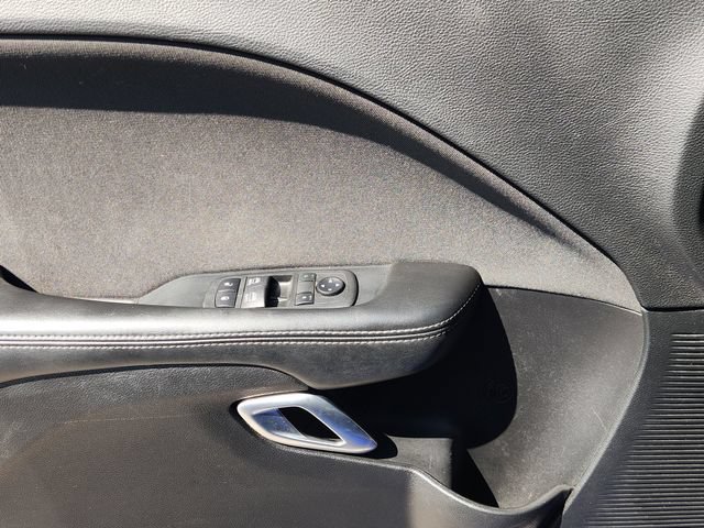 Used 2019 Blue Dodge SXT image 23