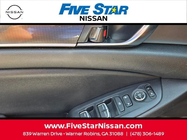 Used 2022  Honda Sport image 31