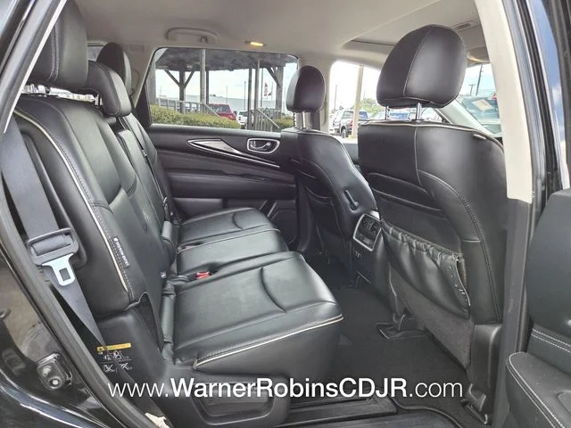 Used 2020 Black INFINITI PURE image 19