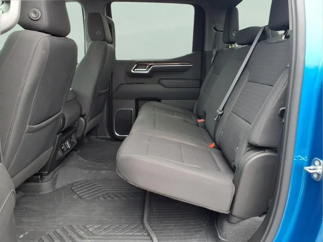 Certified Used 2022 Blue Chevrolet RST image 18