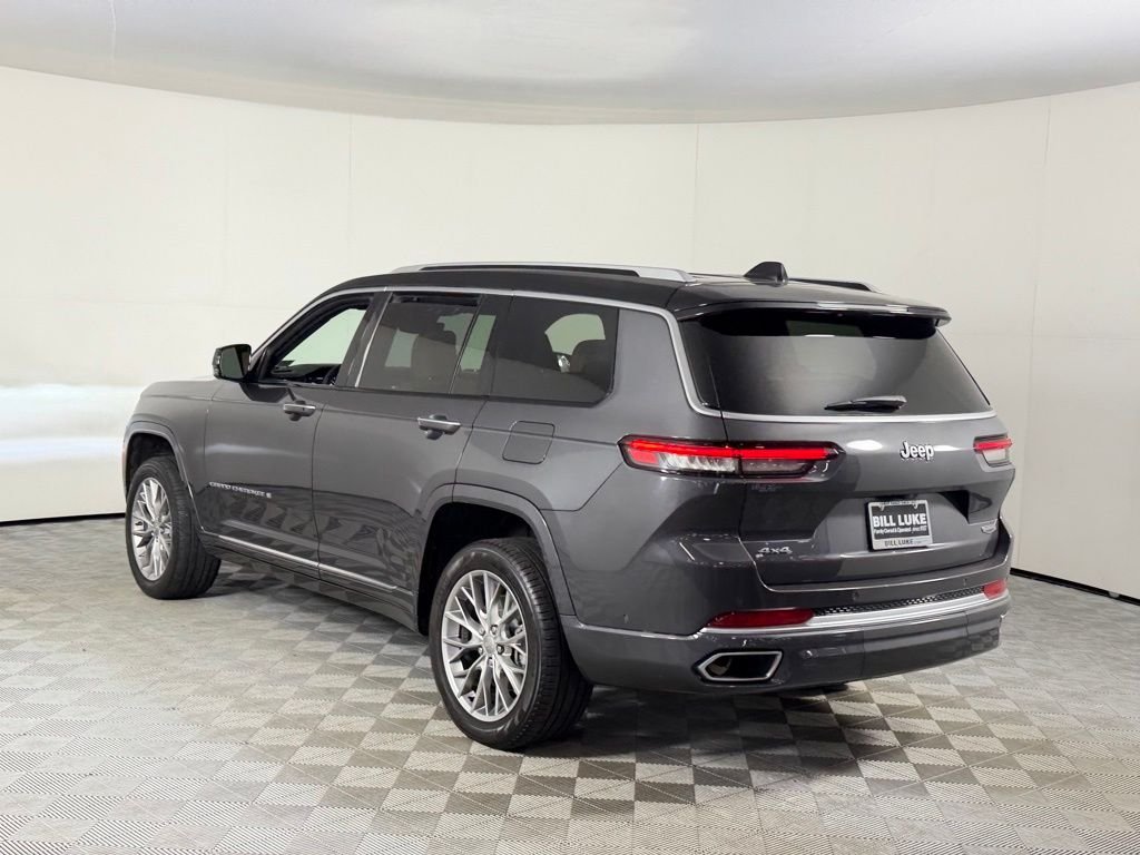 Used 2024 Gray Jeep Summit image 10