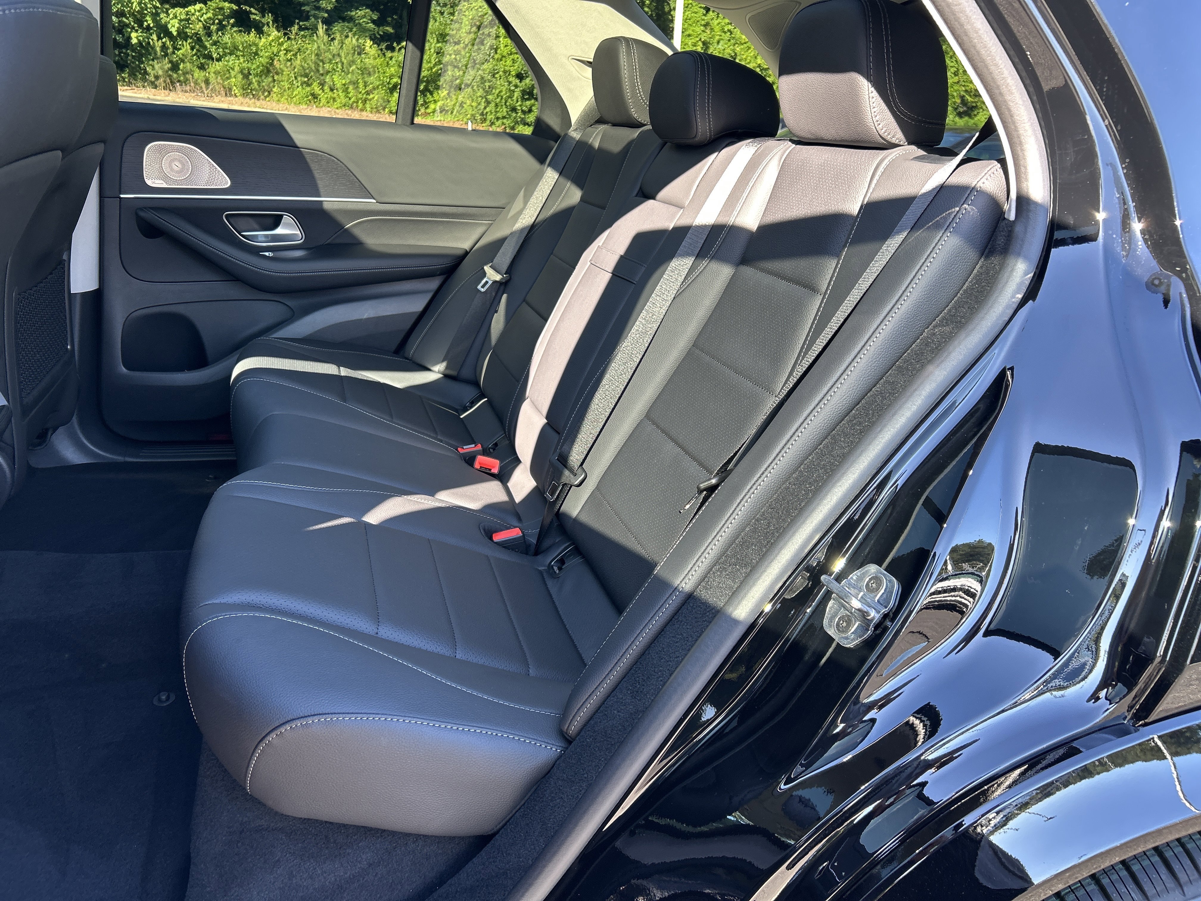 New 2026 Black Mercedes-Benz GLE 350 4MATIC® SUV image 36