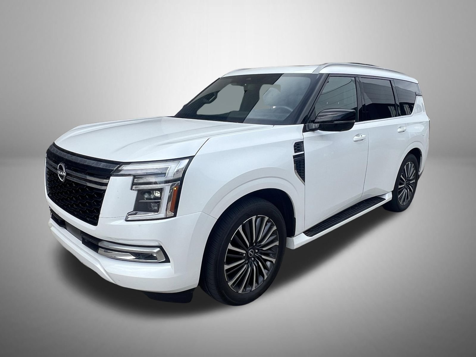 2025 Nissan Armada Platinum Reserve 4X4's photo