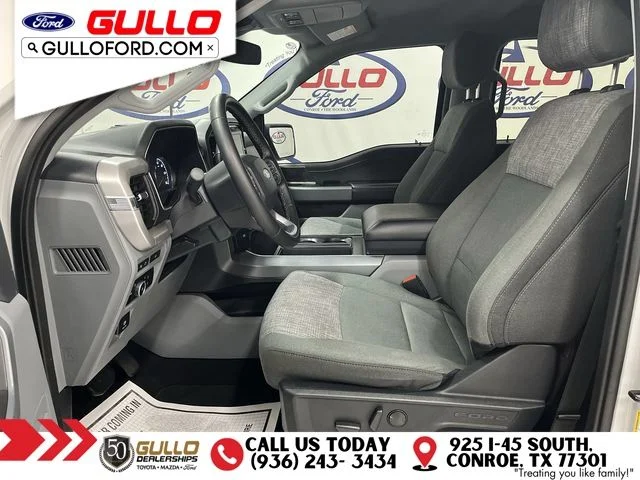 Certified Used 2023 Oxford White Ford XLT image 29