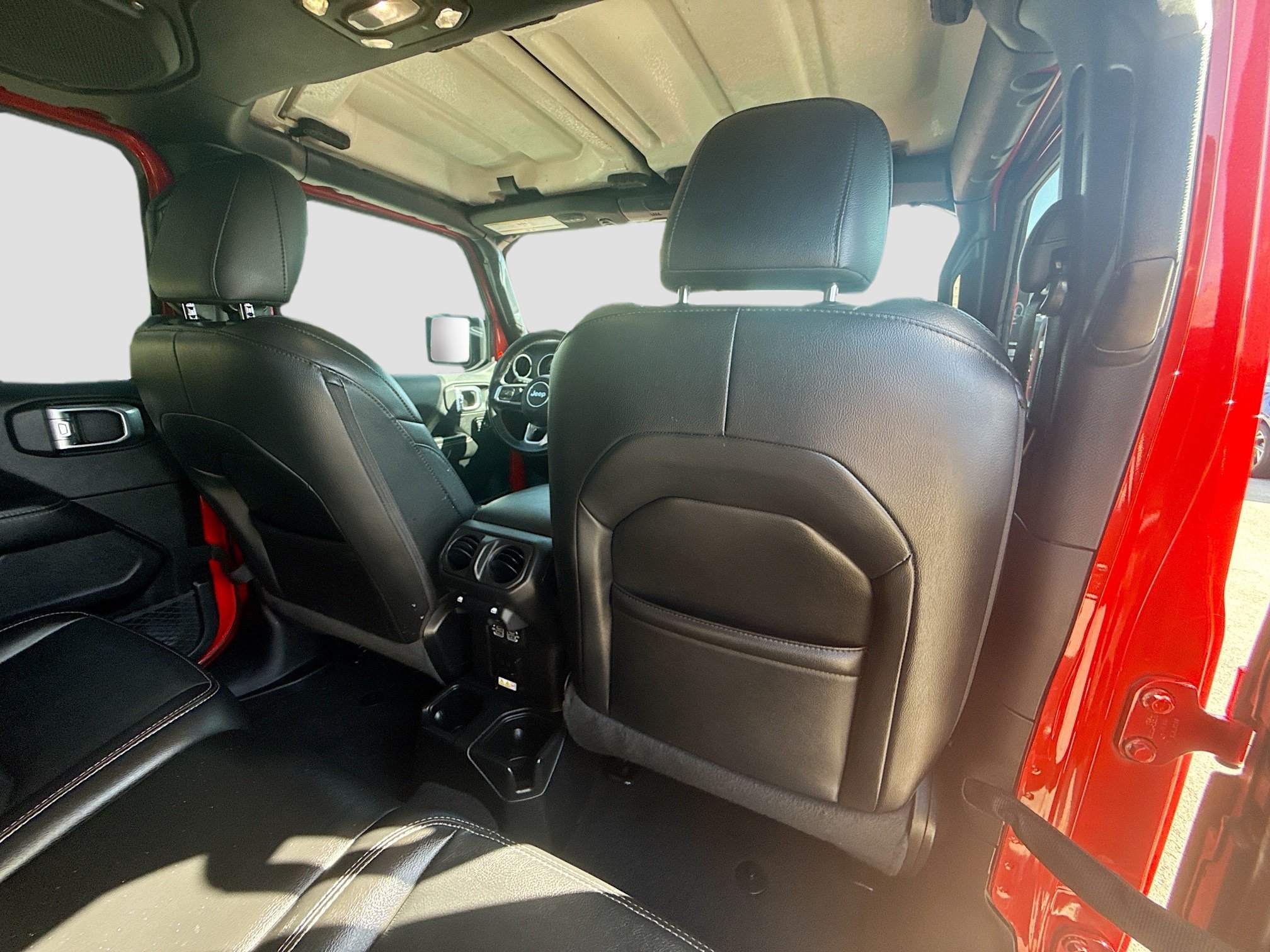 Used 2021 Firecracker Red Clearcoat Jeep Overland image 29