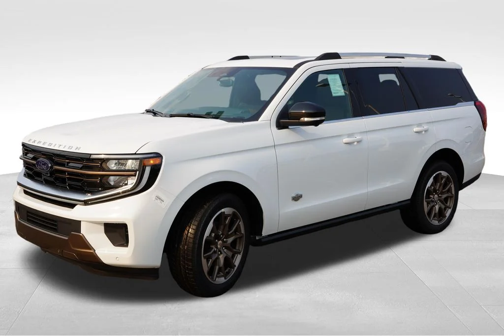 New 2026 Oxford White Ford King Ranch image 7