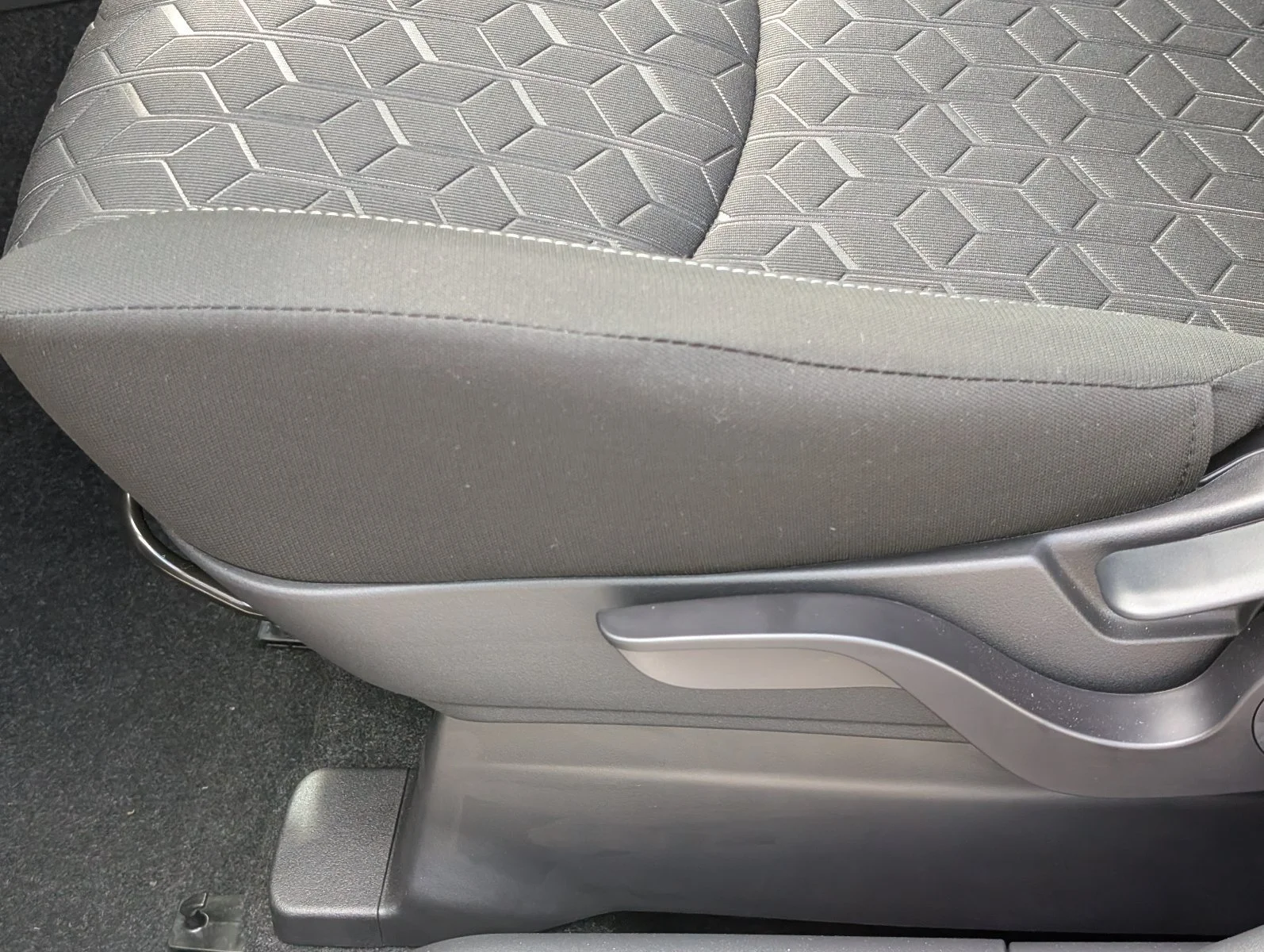 New 2027 Blue Mitsubishi 2.0 ES image 14