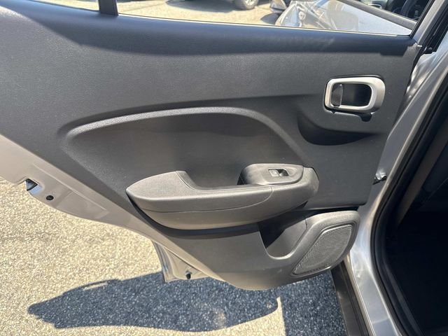 2026 Hyundai Venue SEL - Photo 14