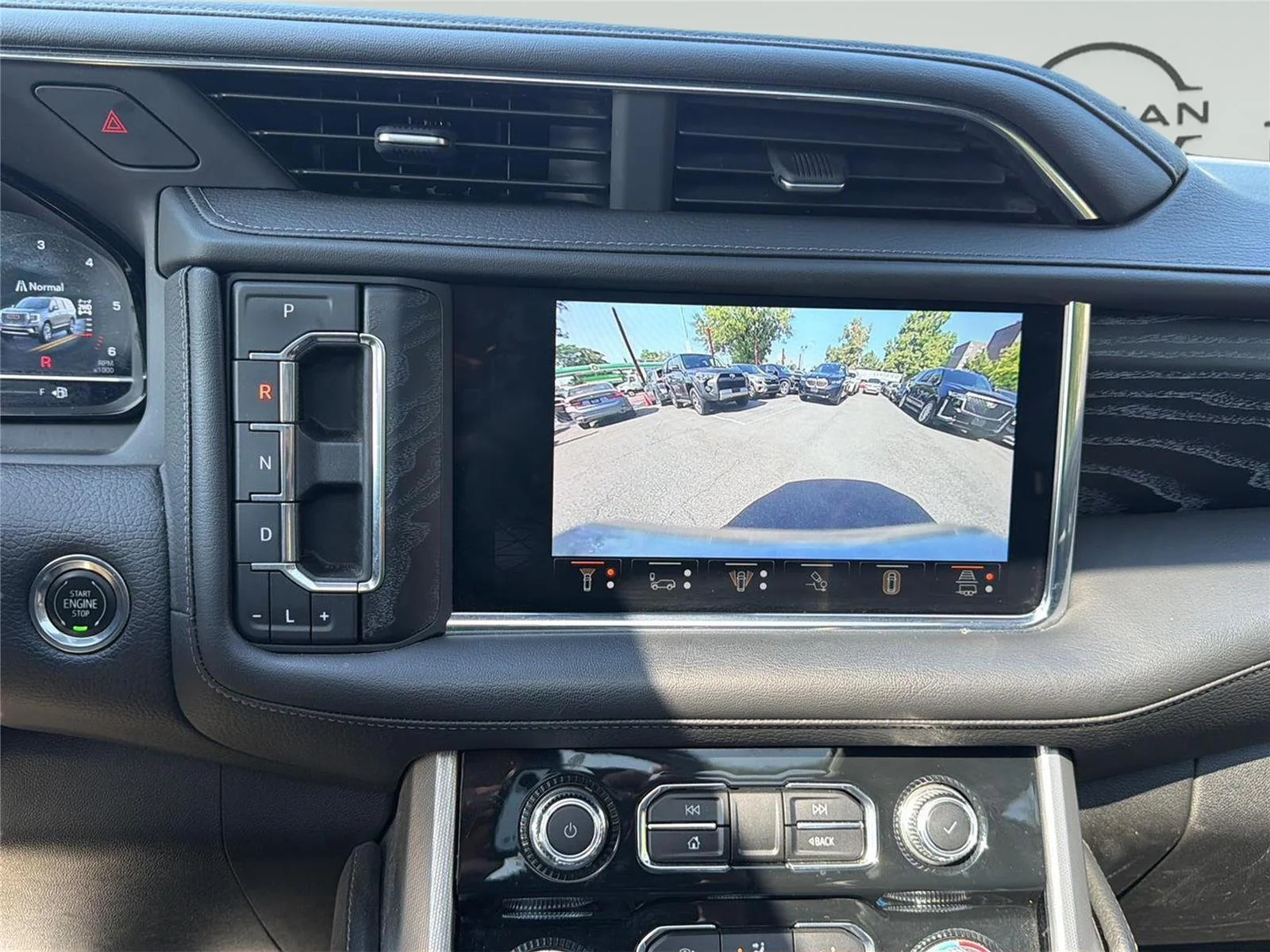 Used 2023 Onyx Black GMC Denali image 18