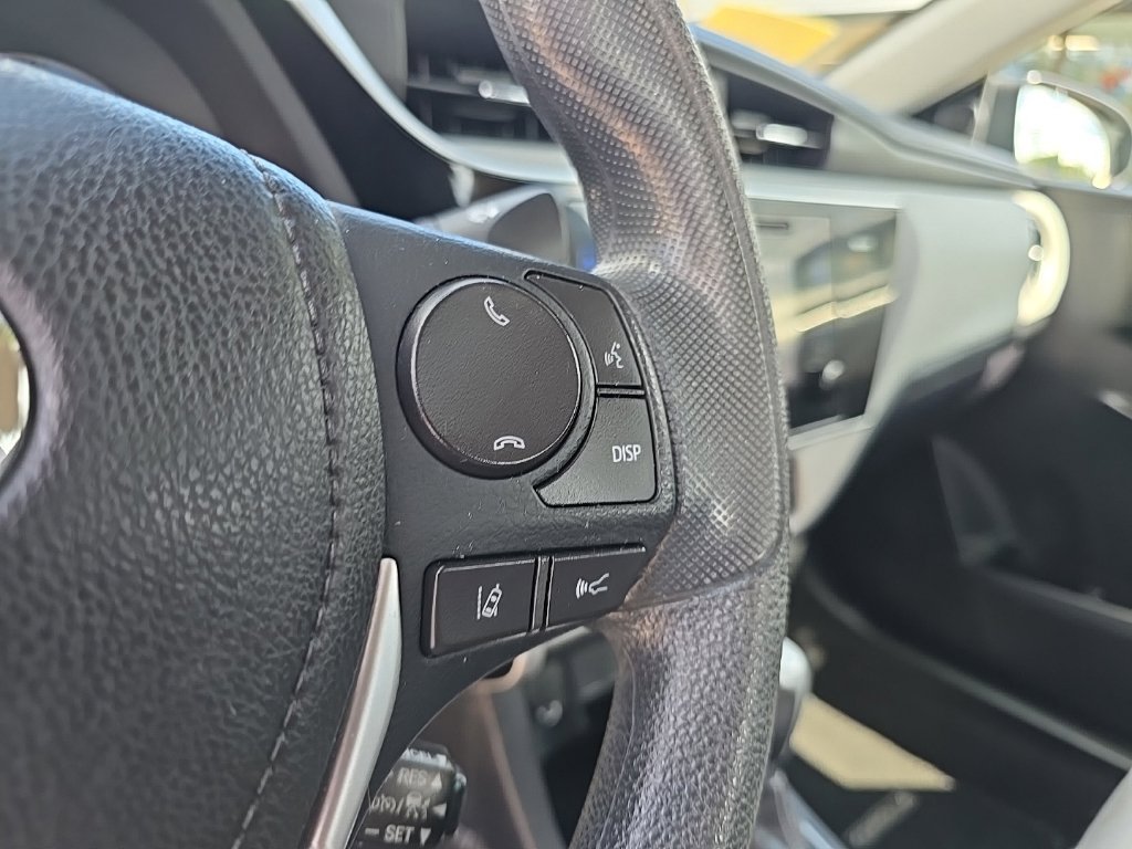 Used 2017 Gray Toyota LE image 31