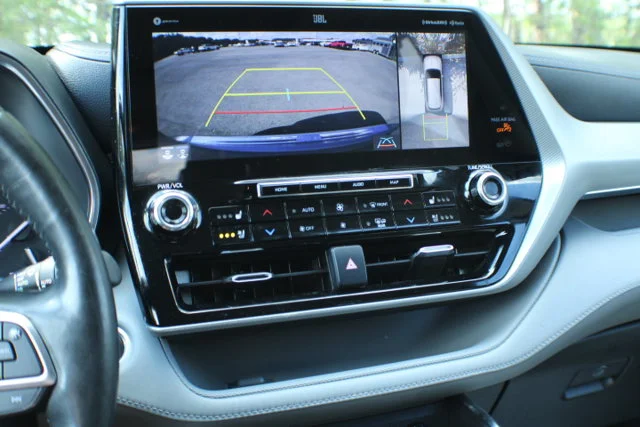 Used 2021 Blueprint Toyota Platinum image 11