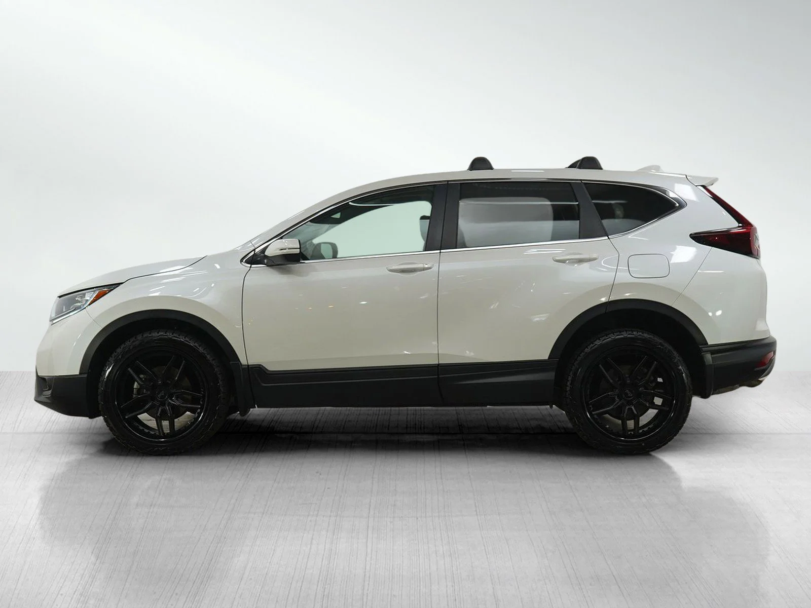 Used 2018 Honda CR-V EX with VIN 5J6RW2H52JL030774 for sale in White Bear Lake, Minnesota
